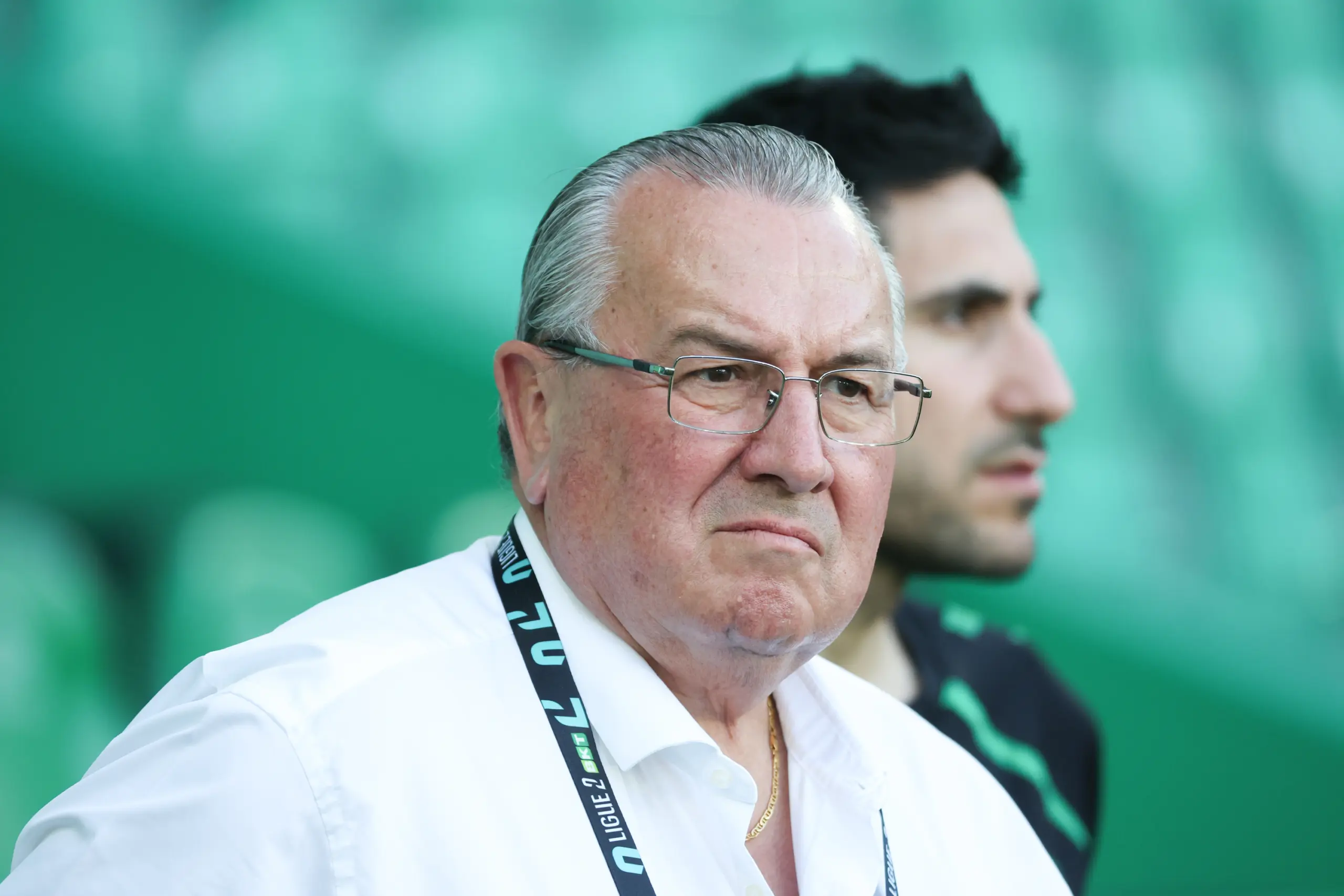 Ligue 2 : Jean-Pierre Caillot assume tout et se défend