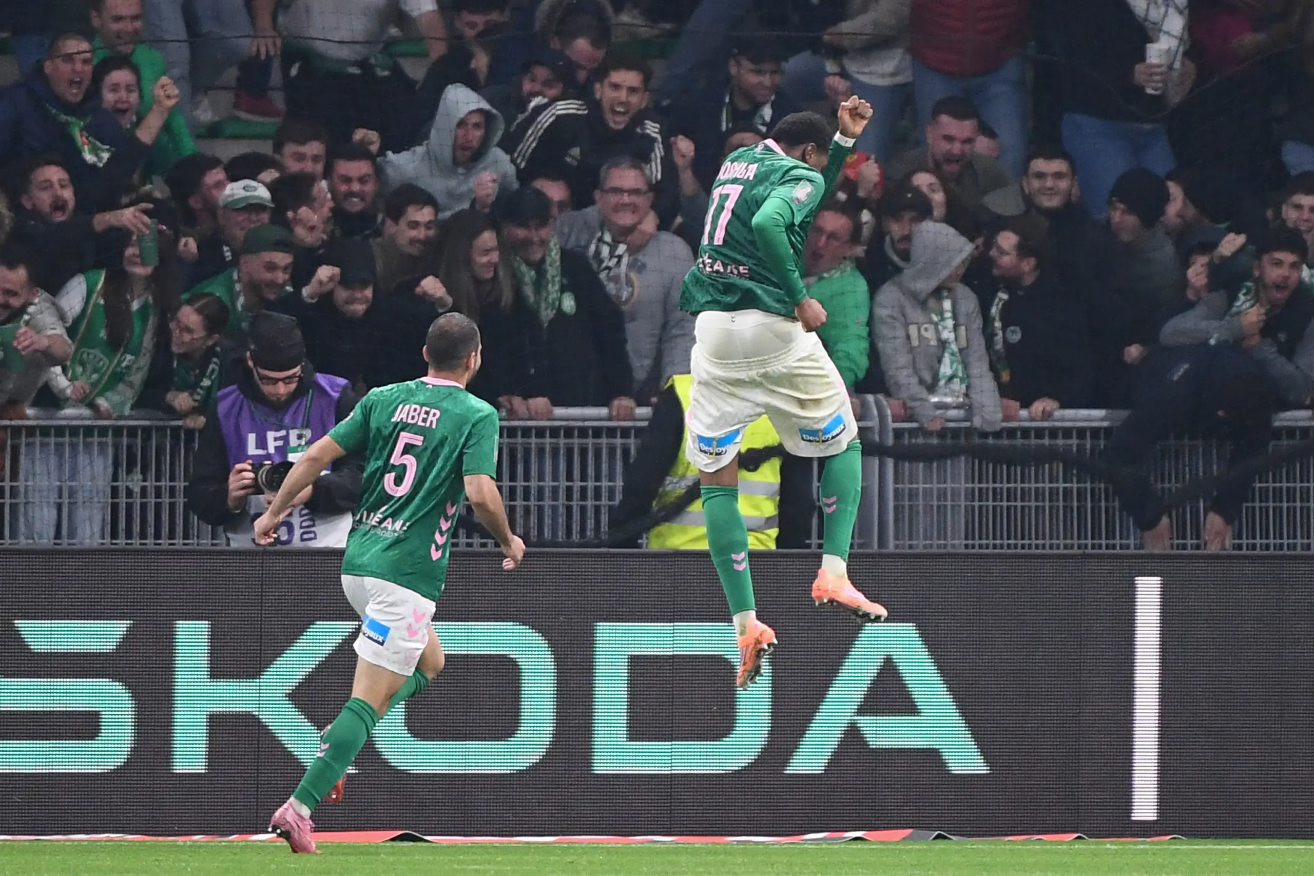 ASSE : Duffus s'exprime sur sa blessure !