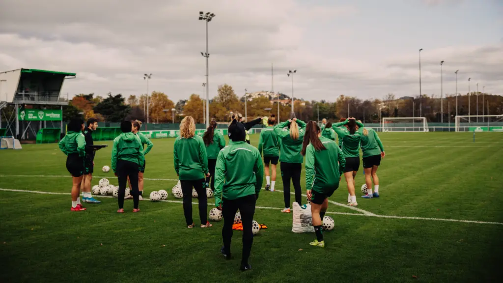 Avec une joueuse supplémentaire l'ASSE s'incline !