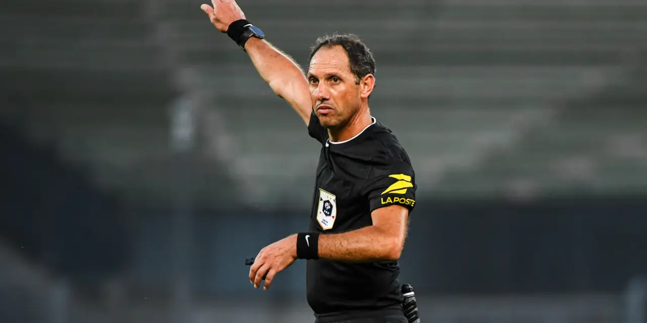 Ligue 2 : Un visage familier pour diriger l'ASSE à Dunkerque