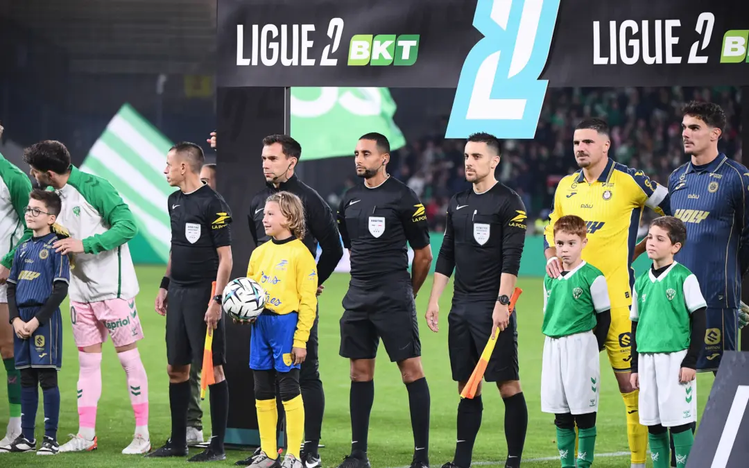 Un arbitre qui r&eacute;ussit bien aux Verts pour Le Mans - ASSE
