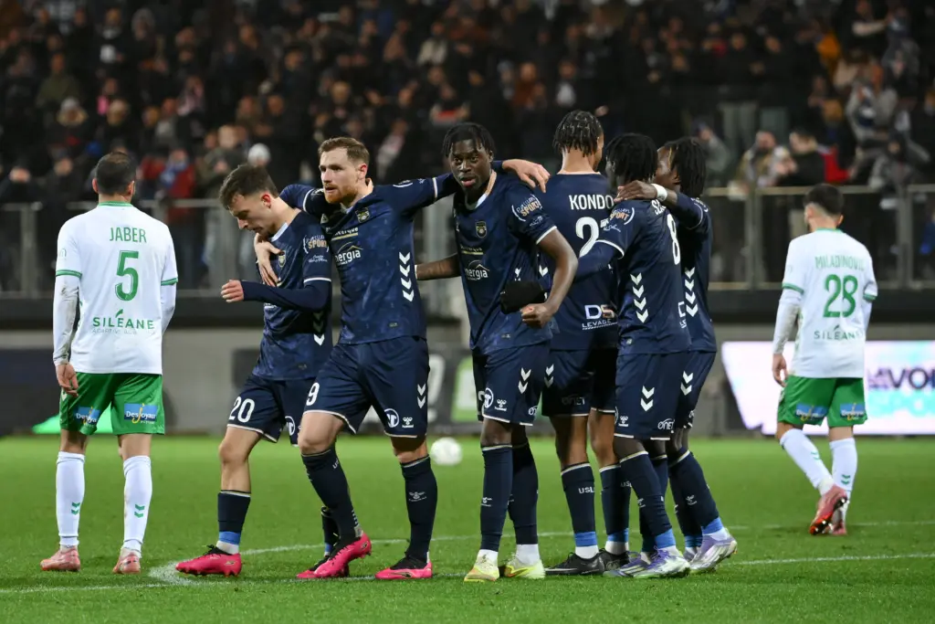 Dunkerque - ASSE : Le résumé de la rencontre en images