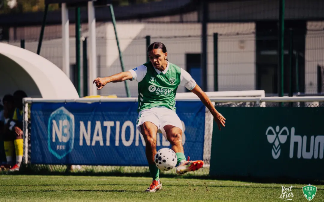 ASSE : Le magnifique but collectif de Makhloufi