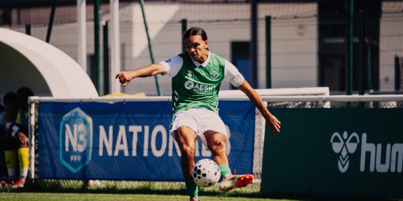 ASSE : Le magnifique but collectif de Makhloufi