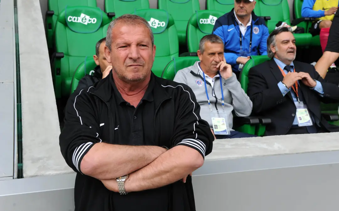 Rolland Courbis est d&eacute;c&eacute;d&eacute;, l'ASSE lui rend hommage