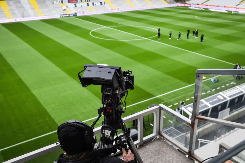 Ligue 2 : où suivre Reims – ASSE ce samedi ?