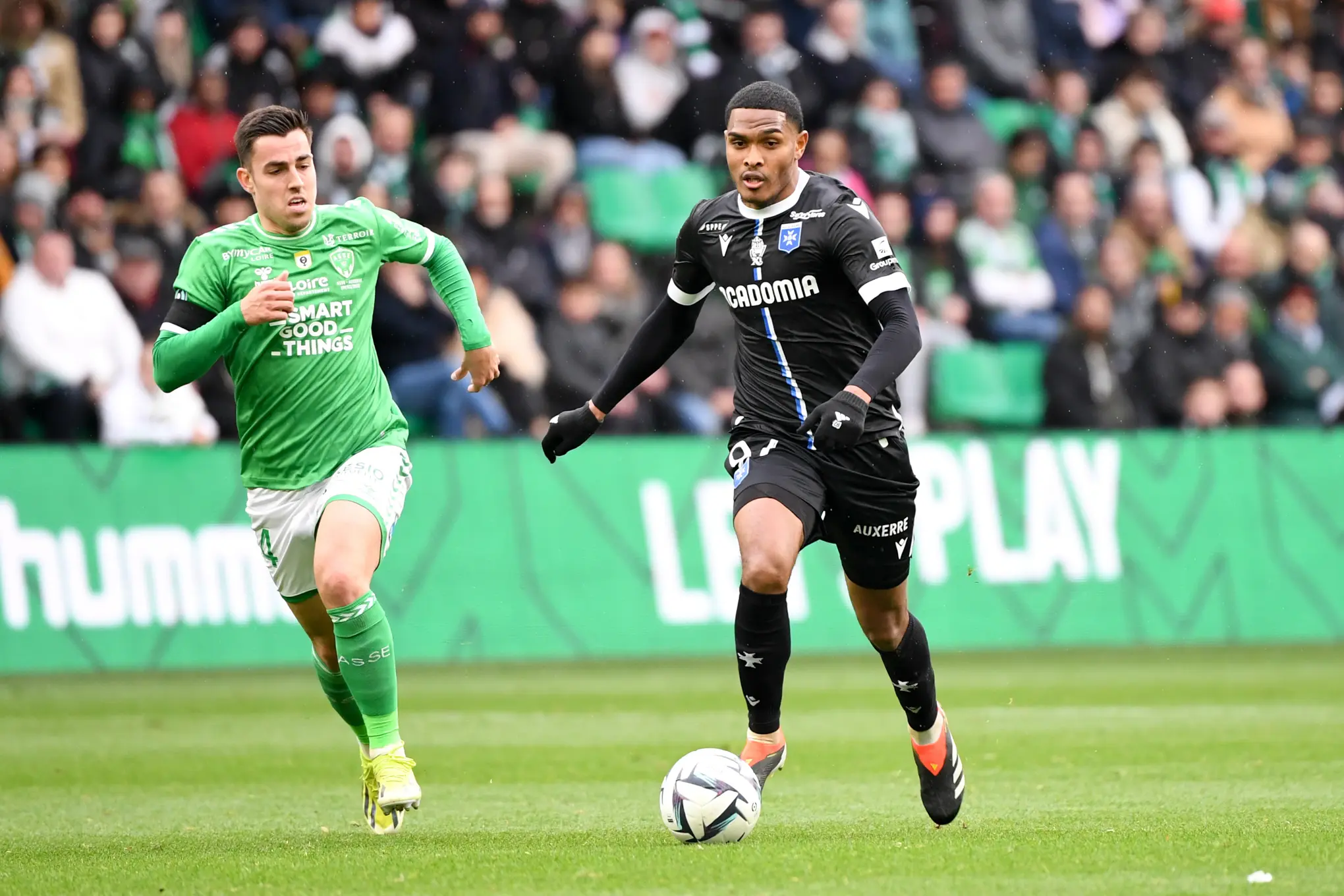 Mercato : L'ASSE pense à un joueur expériementé pour son entrejeu !