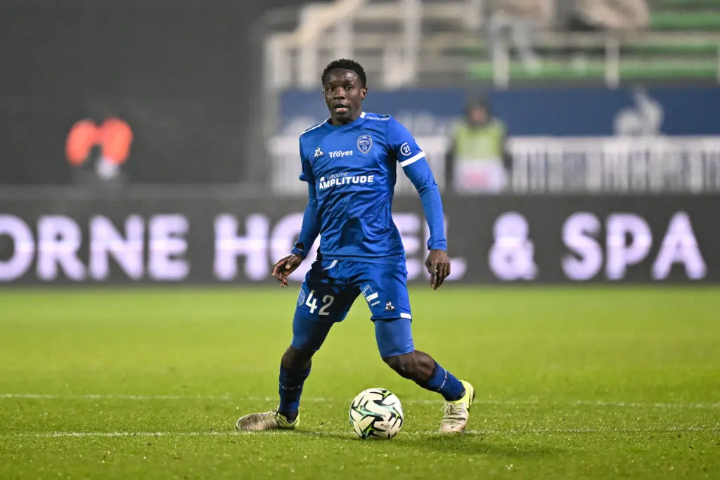 Kanté à l'ASSE : Forces, carences, blessures, Guion présente son poulain