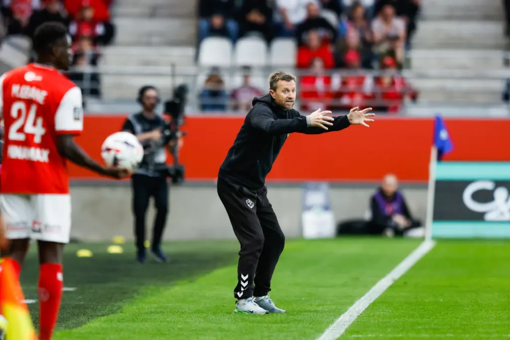 Ligue 2 : Eirik Horneland (ASSE) couvre Reims de louanges