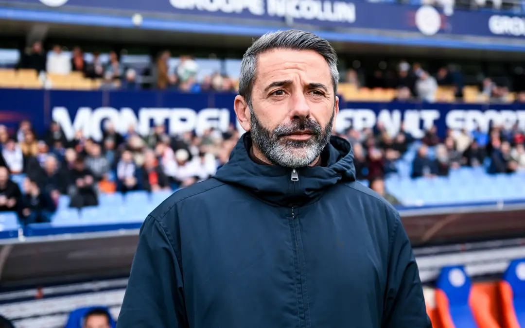 🚨 Ligue 2 : un entra&icirc;neur prend la porte !