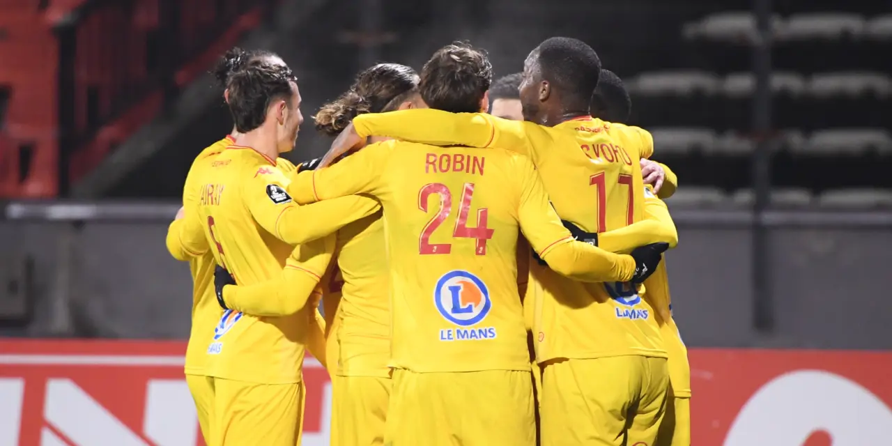 Ligue 2 : "On sait que l'ASSE peut produire le meilleur comme le pire"