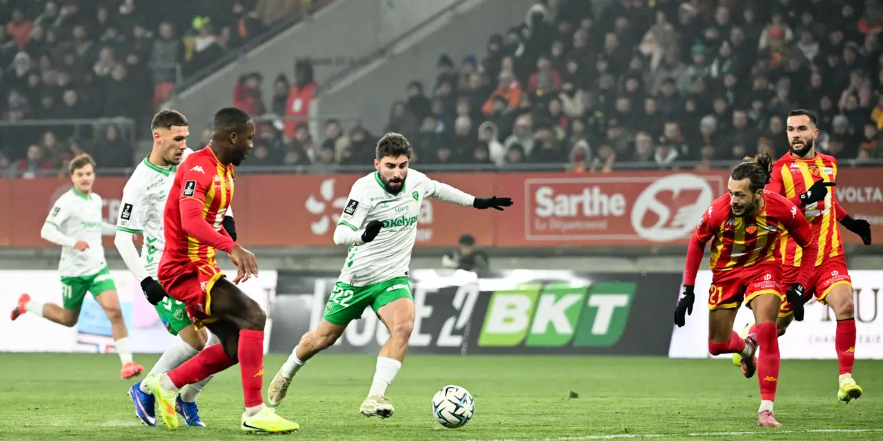 ASSE : La d&eacute;fense rassure, Lucas Stassin inqui&egrave;te