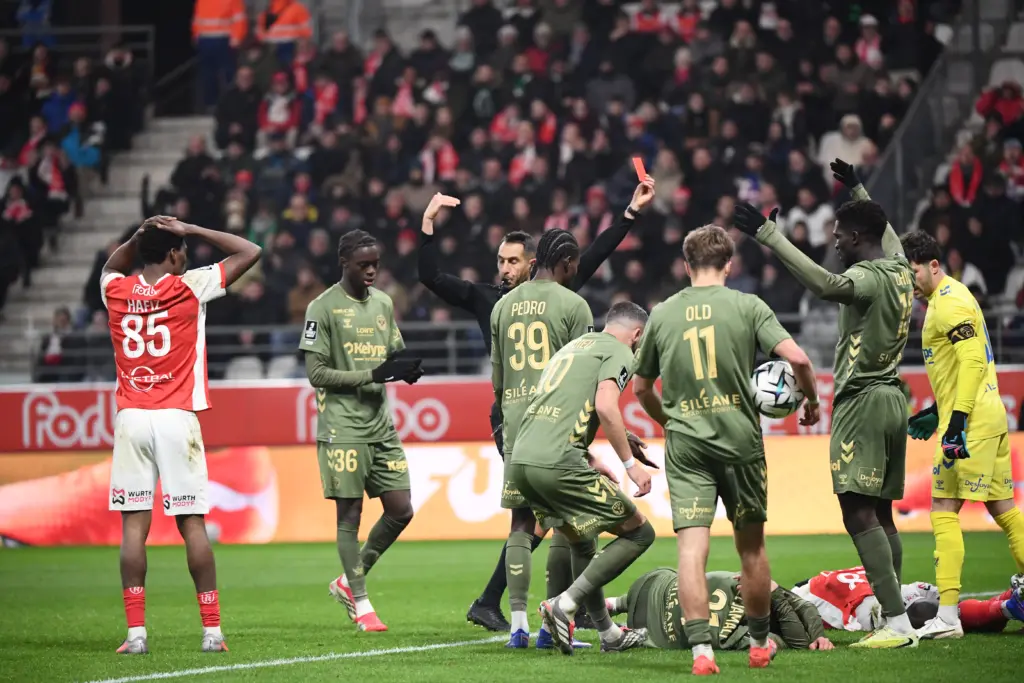 15 tirs, 58 % de possession, 0 but : l’ASSE piégée par son inefficacité