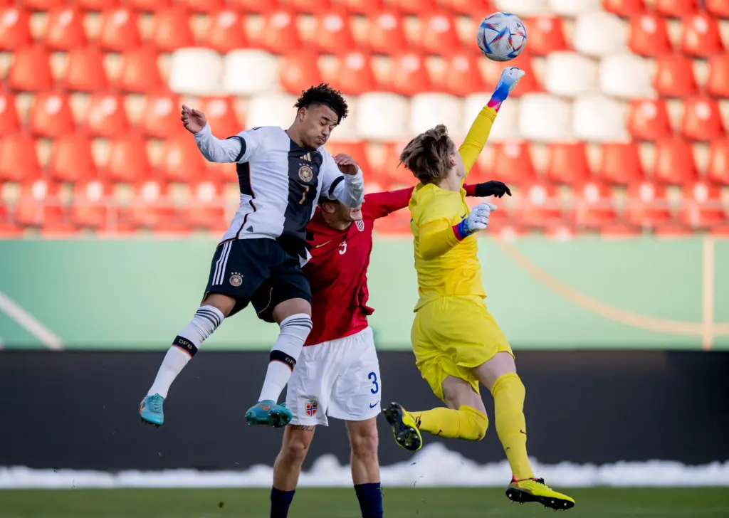 Mercato : Tangvik sort du silence et répond aux rumeurs