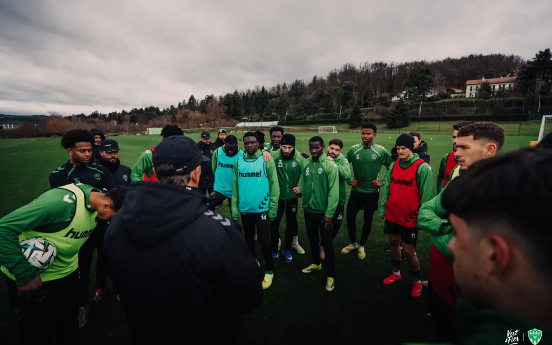 ASSE : "Des anciens joueurs, oui, mais la comp&eacute;tence doit primer"