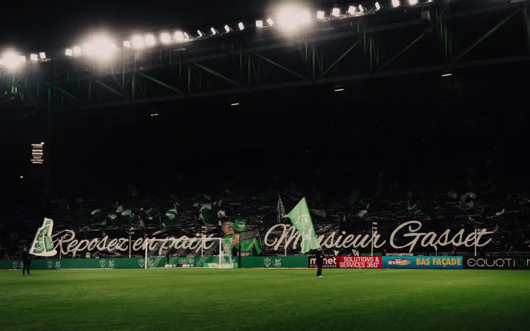 Quand Geoffroy-Guichard rend hommage &agrave; Jean-Louis Gasset