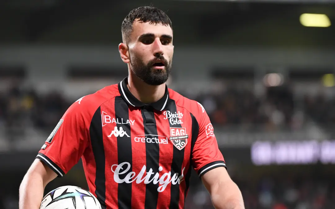 Ligue 2 : Un cadre de Guingamp op&eacute;r&eacute; avant l&rsquo;ASSE