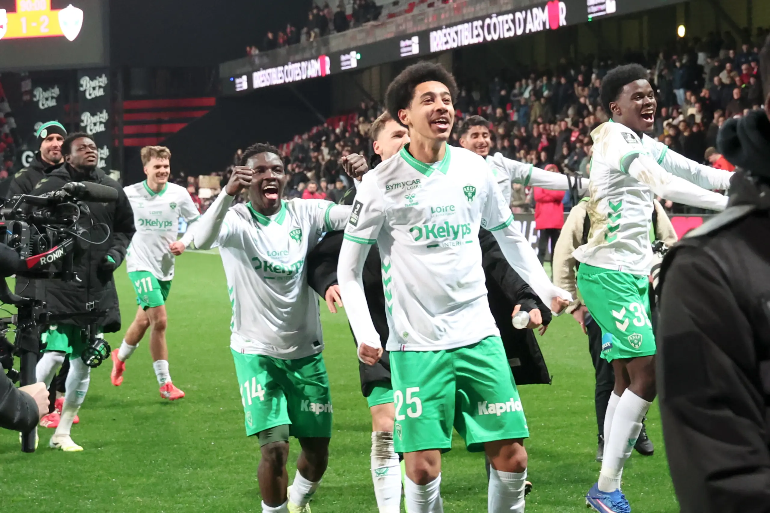 Mercato ASSE : Francfort fonce sur un attaquant des Verts
