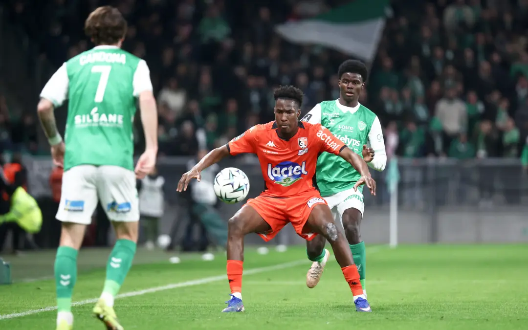 Ligue 2 : Un Vert dans l&rsquo;&eacute;quipe type de la J23 - ASSE