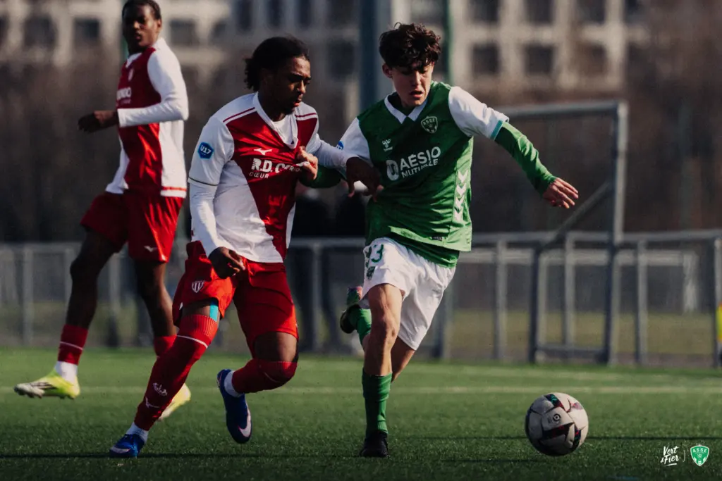 Les U17 de l’ASSE s’inclinent au terme d’un match fou
