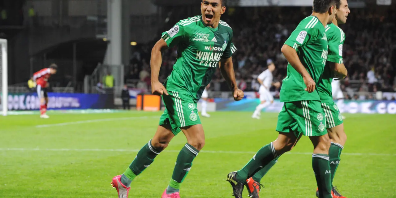 H&eacute;ros du 100&egrave;me Derby, Dimitri Payet annonce sa retraite de footballeur