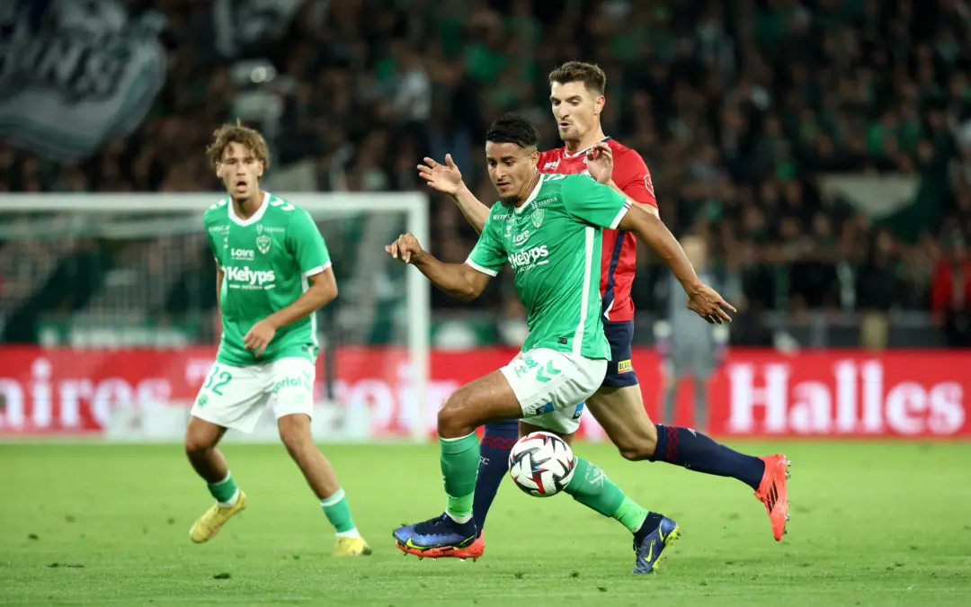 Thomas Meunier (LOSC) conseille Lucas Stassin (ASSE)