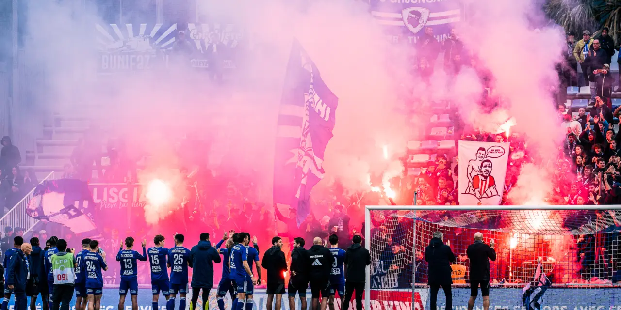 Ligue 2 : Un club historique au bord de l'implosion