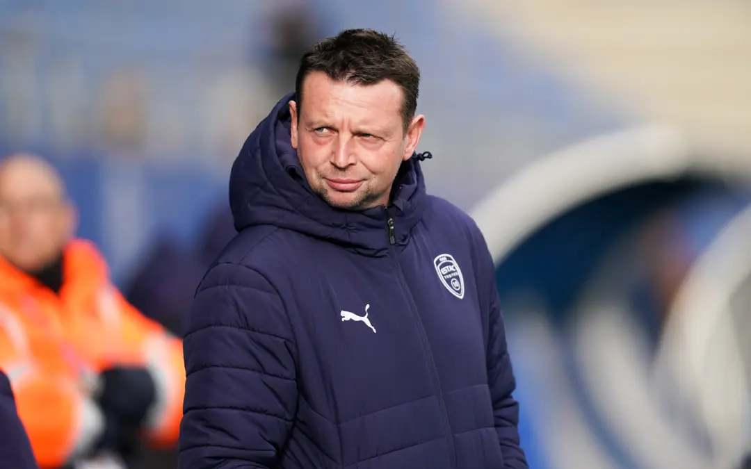 Ligue 2 : Dumont pr&eacute;vient, la menace ASSE se rapproche