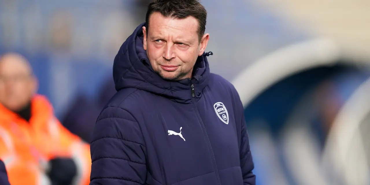 Ligue 2 : Dumont pr&eacute;vient, la menace ASSE se rapproche