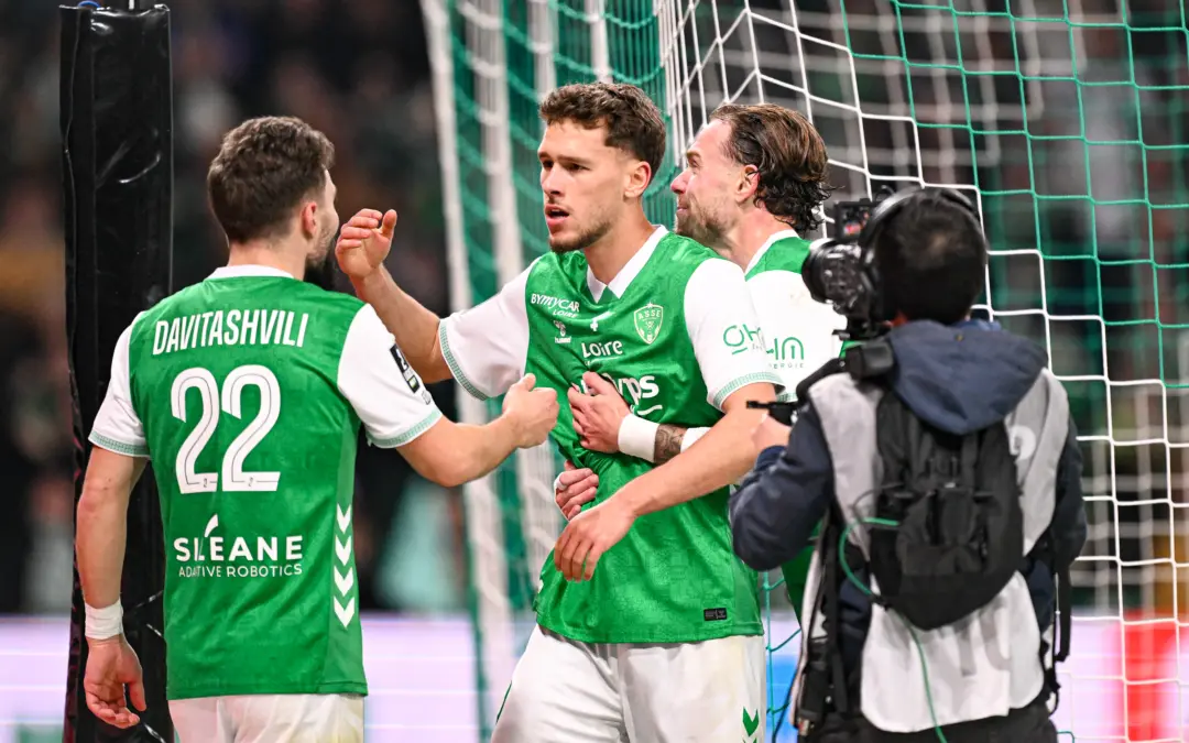 ASSE : "des artistes, qui ont transform&eacute; Geoffroy-Guichard en salle de spectacle"