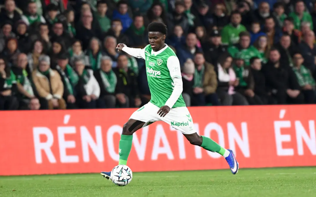 Ligue 2 : Deux st&eacute;phanois dans l'&eacute;quipe type de la J28 - ASSE