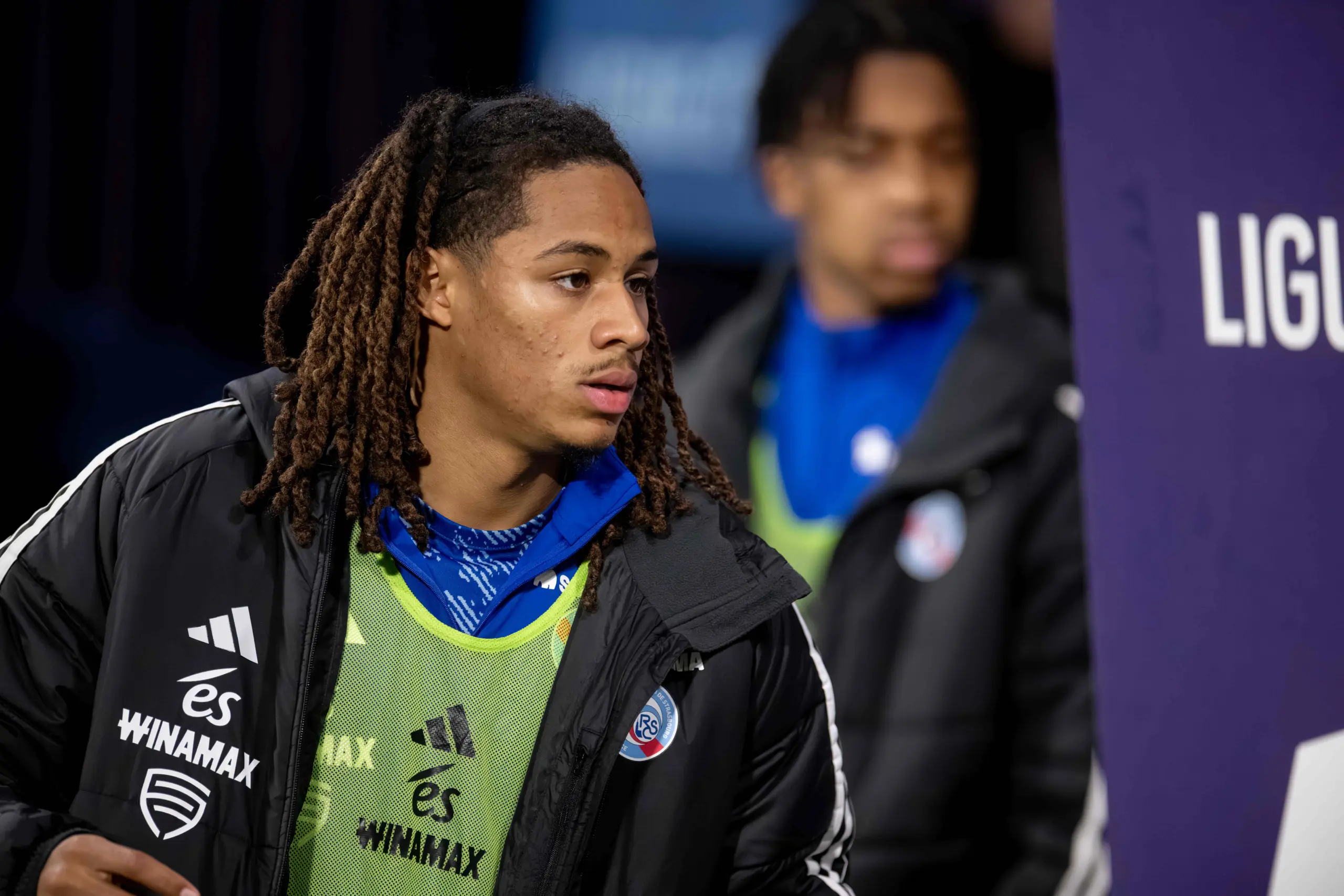 Strasbourg : Mathis Amougou (ex-ASSE) fait déjà grincer des dents