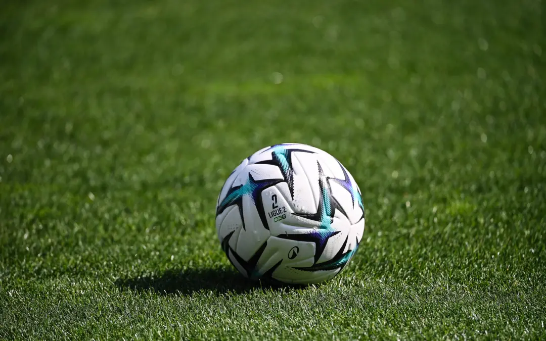 Ligue 2 : Laval s'impose et relance la lutte au maintien