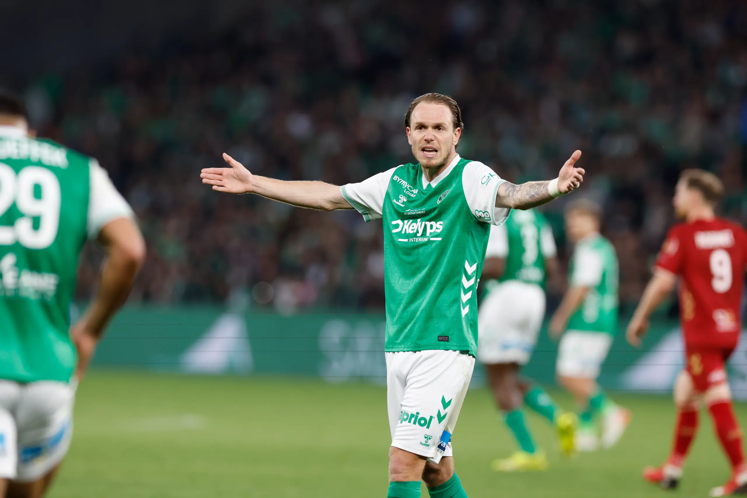 "Une ASSE terne, molle, battue dans tout ce qui ne s’achète pas"