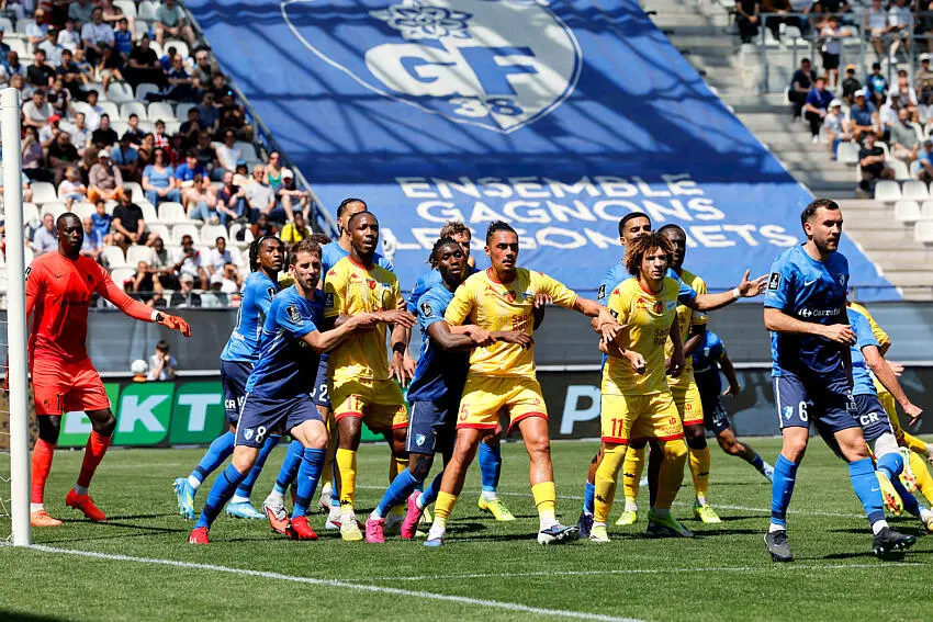 Ligue 2 : Le Mans vole la deuxième place à l'ASSE
