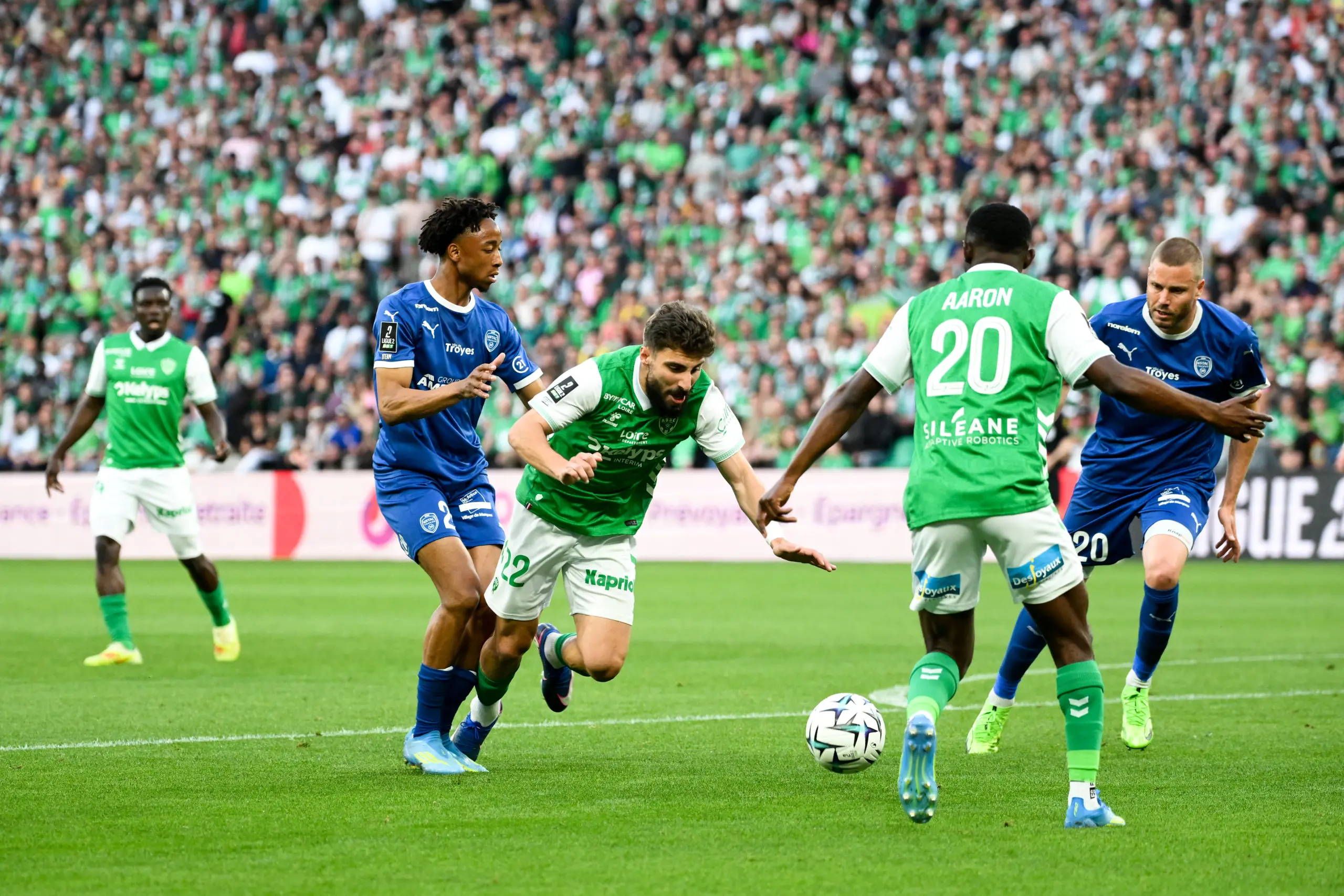 Zuriko Davitashvili touché : une perte énorme pour l'ASSE