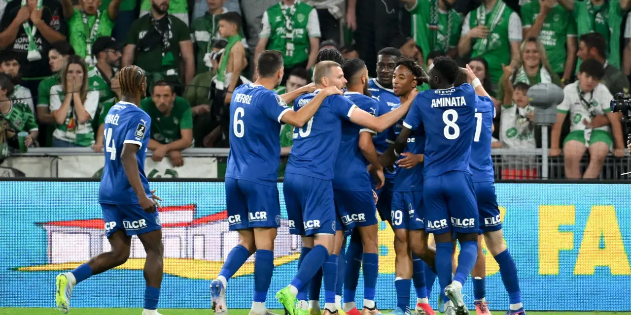 ASSE-Troyes : les Verts humili&eacute;s, l'ESTAC en Ligue 1