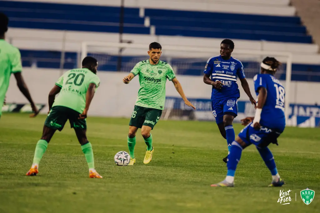 À 3 journées de la fin, l'ASSE connaît ses chances de monter