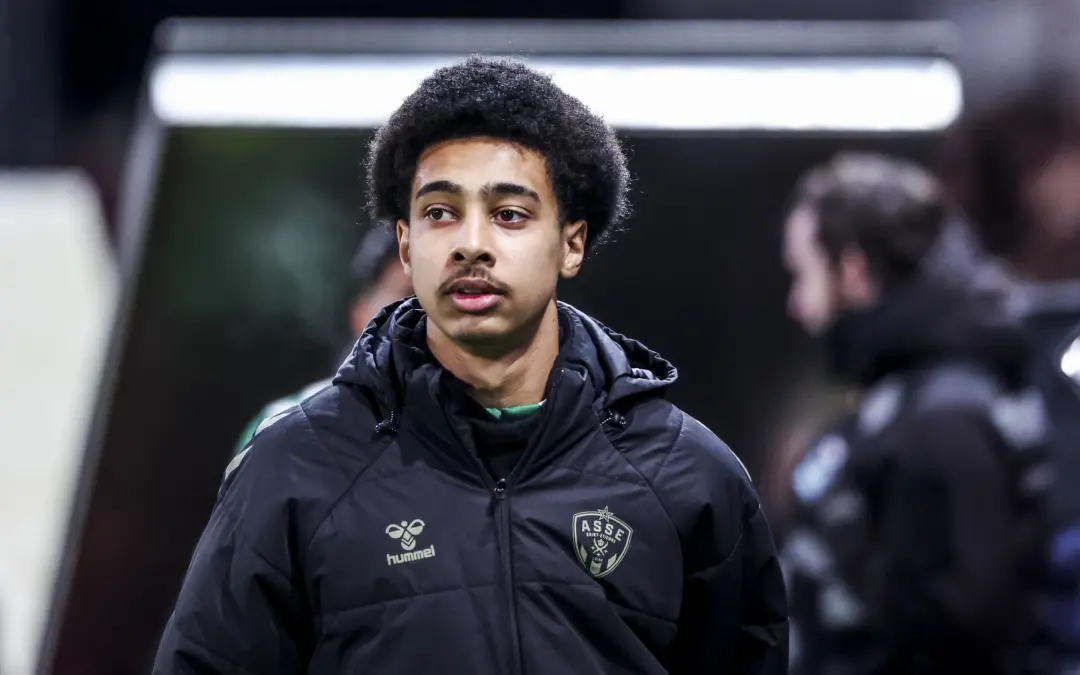 Mercato : Les deux dossiers br&ucirc;lants de l'ASSE de cet &eacute;t&eacute;