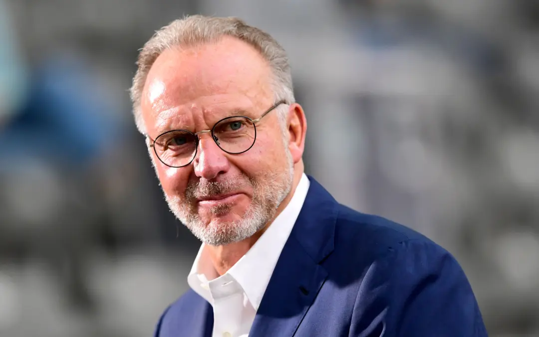 Karl-Heinz Rummenigge rend hommage &agrave; la grande ASSE