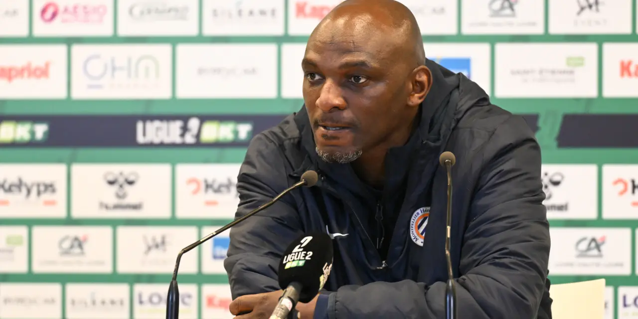 Ligue 2 : Zoumana Camara (MHSC) tape du poing sur la table