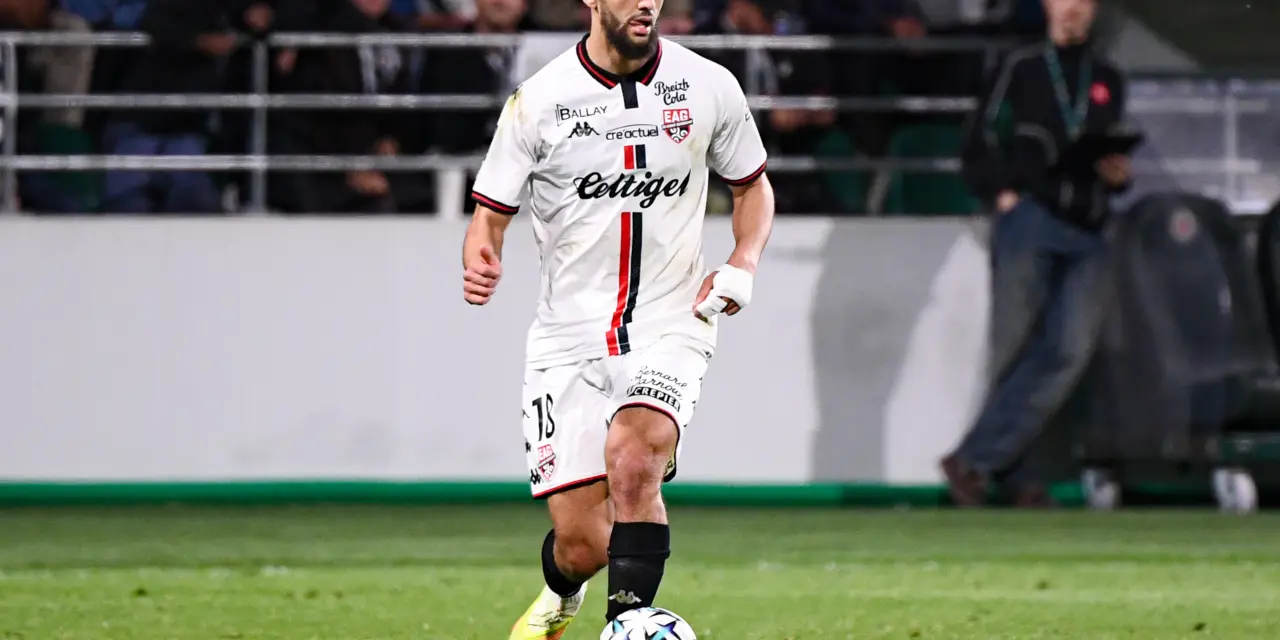 Mercato ASSE : Qui est Sohaib Na&iuml;r, la derni&egrave;re piste d&eacute;fensive des Verts ?