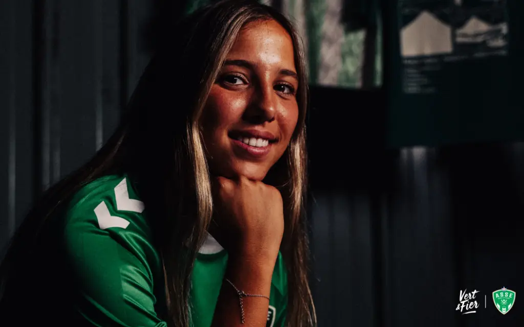 Mercato : La milieu offensive Lorna Chicha Douvier signe à l'ASSE