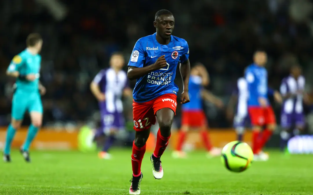 Dennis Appiah signe un grand retour !