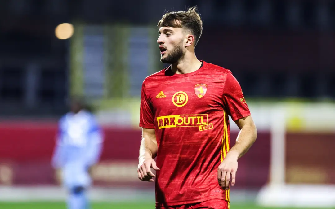 Mercato : courtis&eacute; par l'ASSE, il signe chez un concurrent