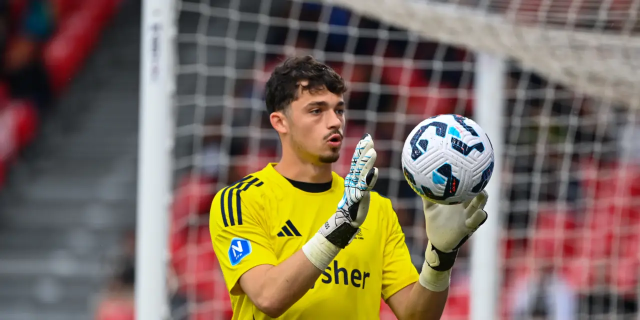 Mercato ASSE : Qui es-tu Lucas Lavall&eacute;e, futur gardien num&eacute;ro 3