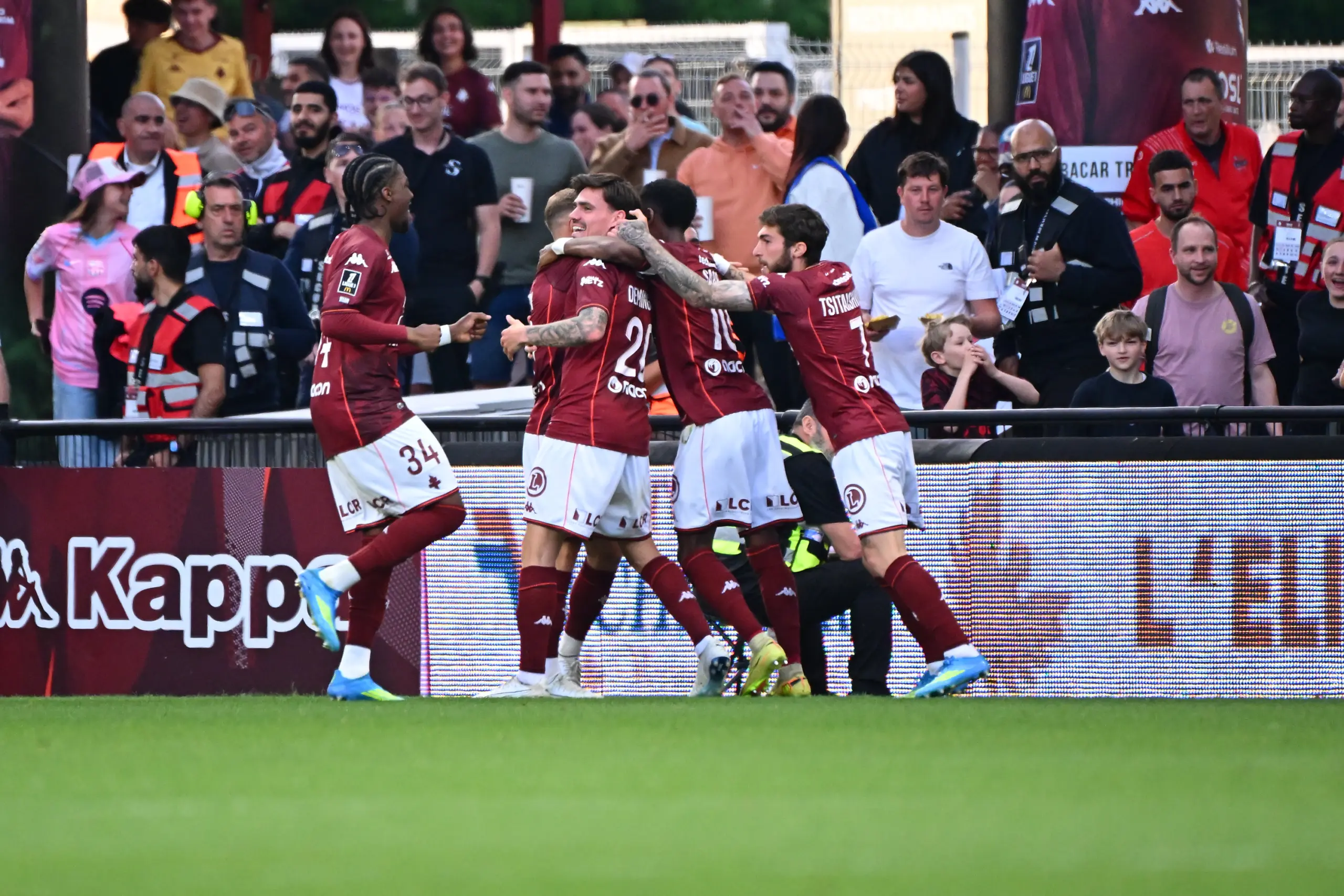 Ligue 2 : Metz monte en puissance, les favoris encore en rodage