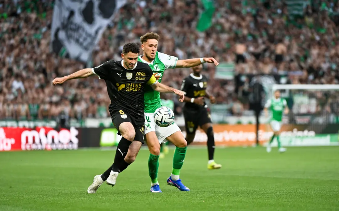 Retraite repouss&eacute;e, saison rat&eacute;e, Geoffroy-Guichard... Monconduit se livre