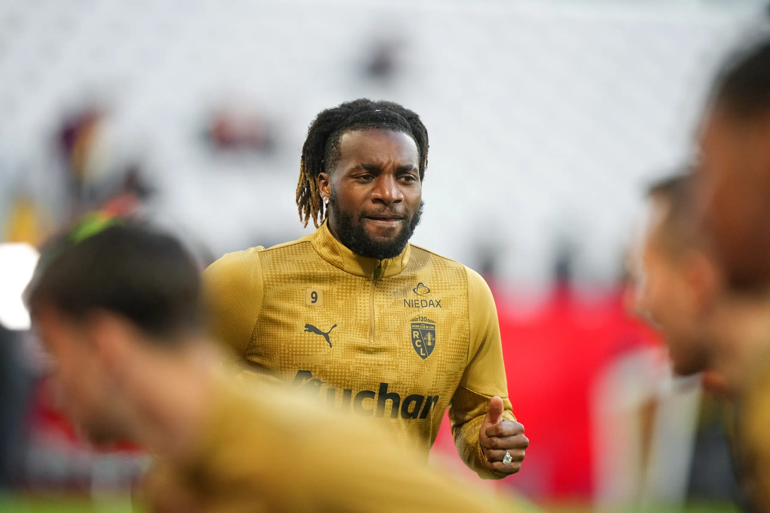 Mercato : Ancien de l'ASSE, Saint-Maximin change encore de club... et de dimension