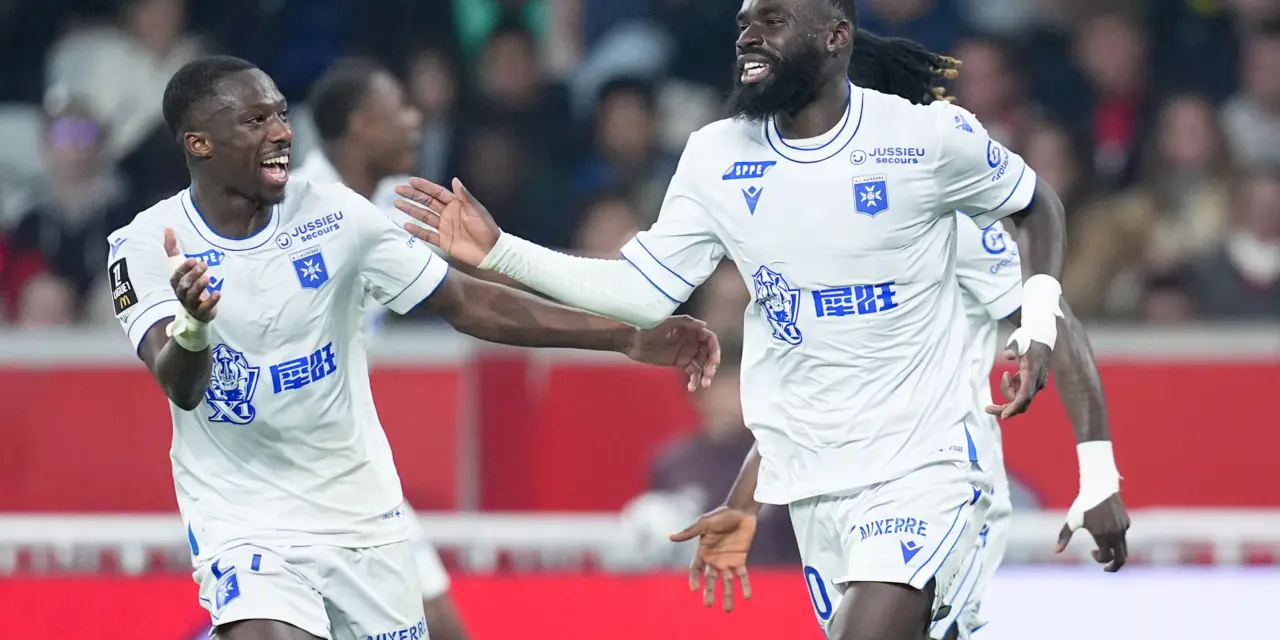 Mercato : L'ASSE suivait un buteur de Ligue 1 d&eacute;sormais au c&oelig;ur d'un conflit